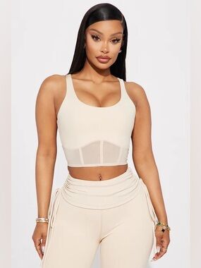 NWT Nova Sport Reformer Super Soft Active Top - Brazilian Sand